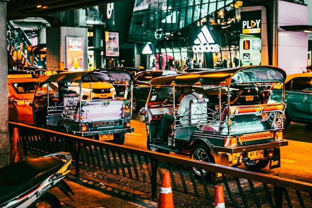 ① タイ政府、入国前に海外旅行保険の義務化を検討【入国税の案も】